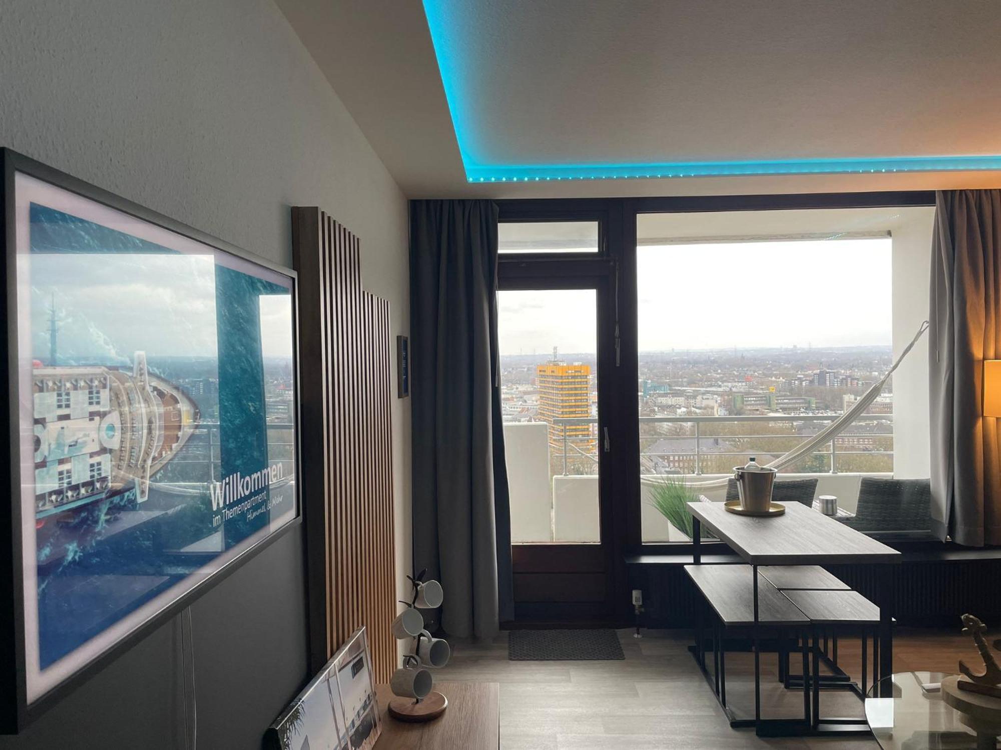 Themenpartment Himmel Und Mehr Penthouse Appartement Gelsenkirchen Buitenkant foto